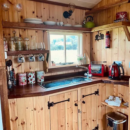 Miners_meadow Self Contained Shepherds Hut אוהל מפואר *